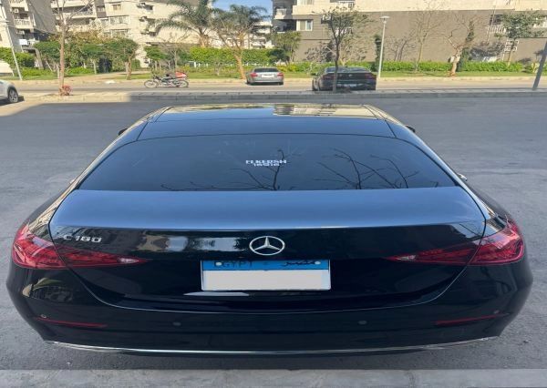 Mercedes -C180 ( 2023 )