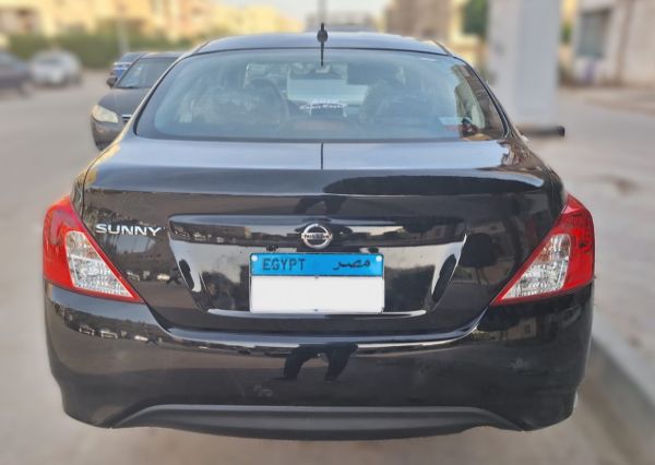 Nissan - Sunny (2027)