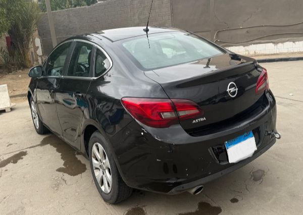 Opel -Astra (2021)