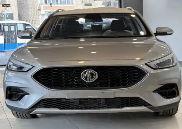 MG ZS (2025)