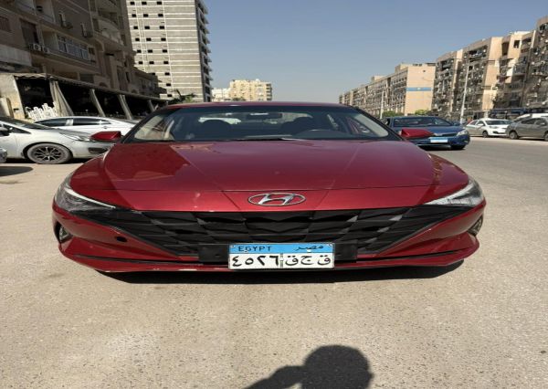 Hyundai Elantra CN7 2021