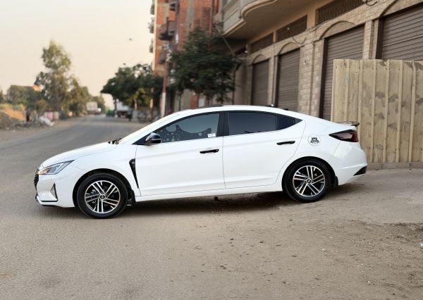 Hyundai - Elantra AD (2026)