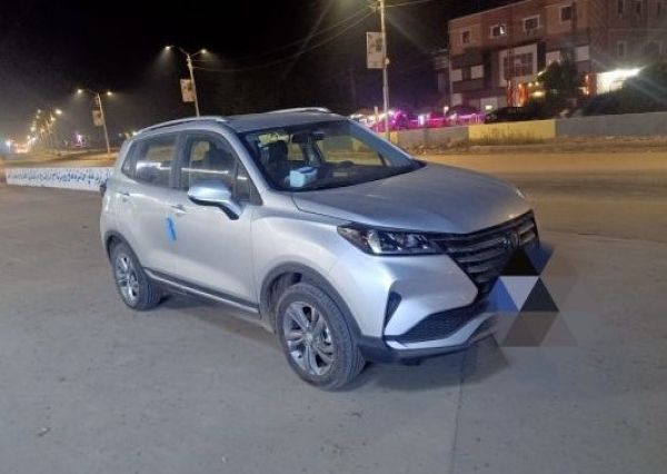 Changan CS15 (2022)