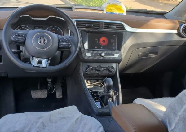 MG ZS_( 2022)