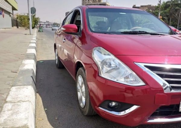 Nissan Sunny 2017
