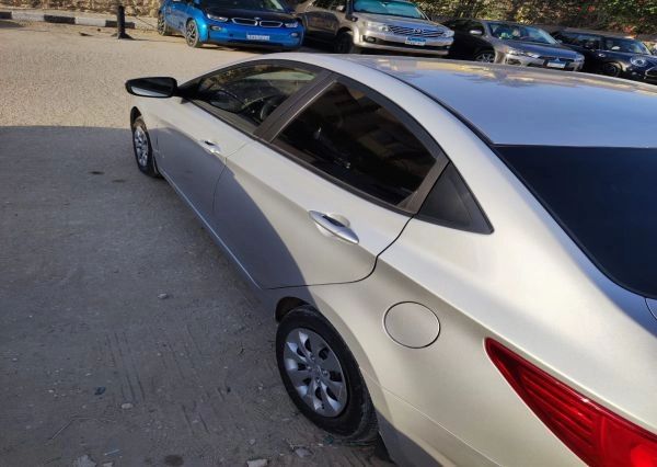 Hyundai - Accent RB (2024)