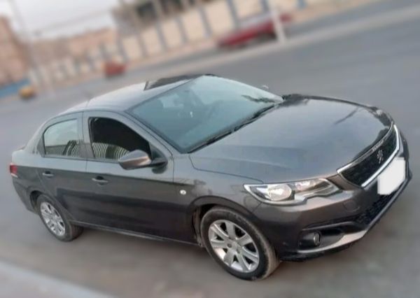 Peugeot - 301 (2022)