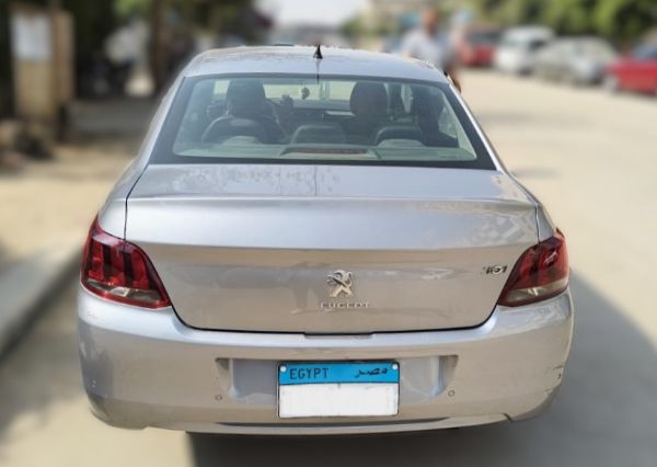 peugeot - 301 (2022)